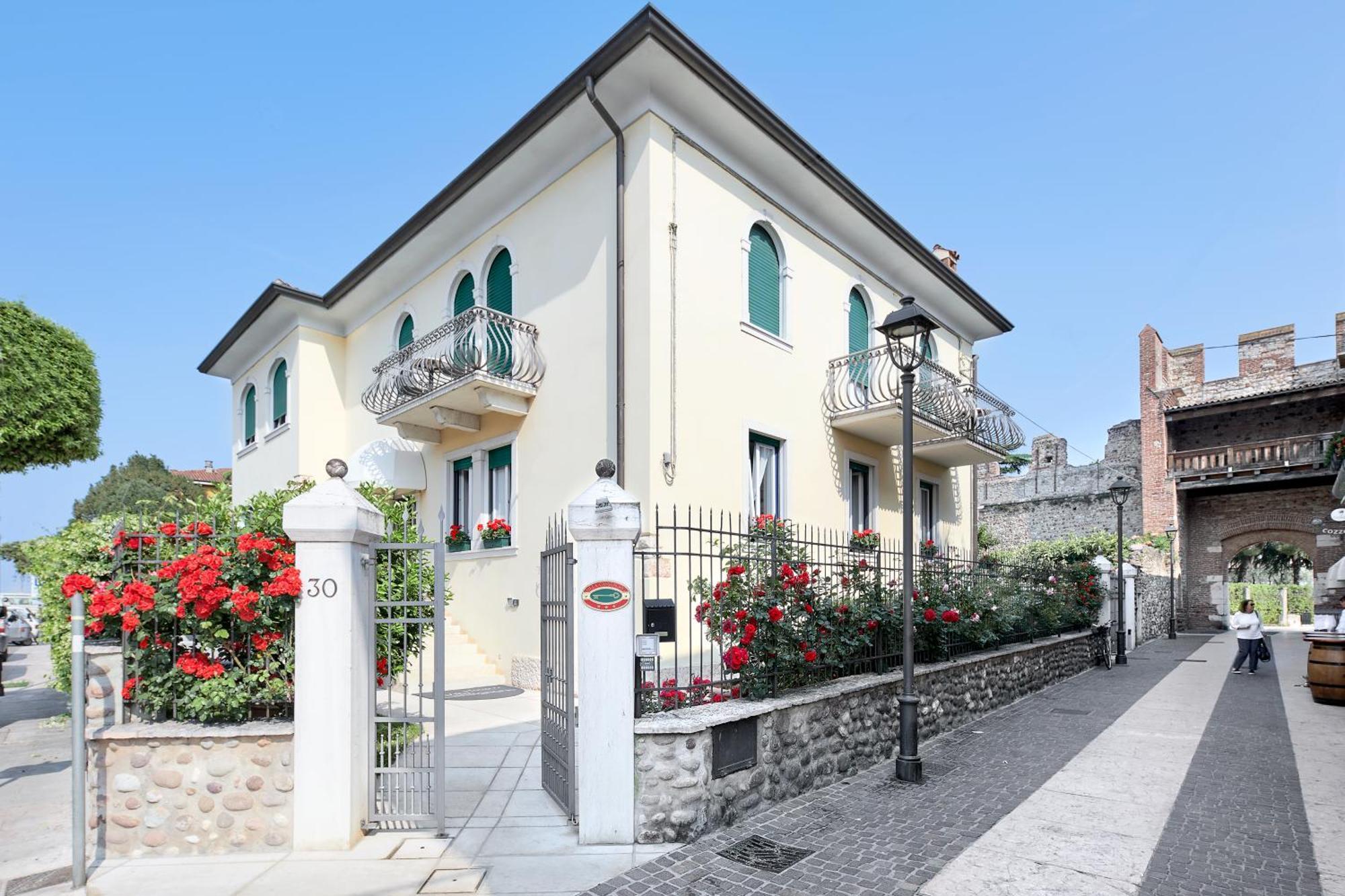 Hotel Villa Cansignorio Lazise Ngoại thất bức ảnh
